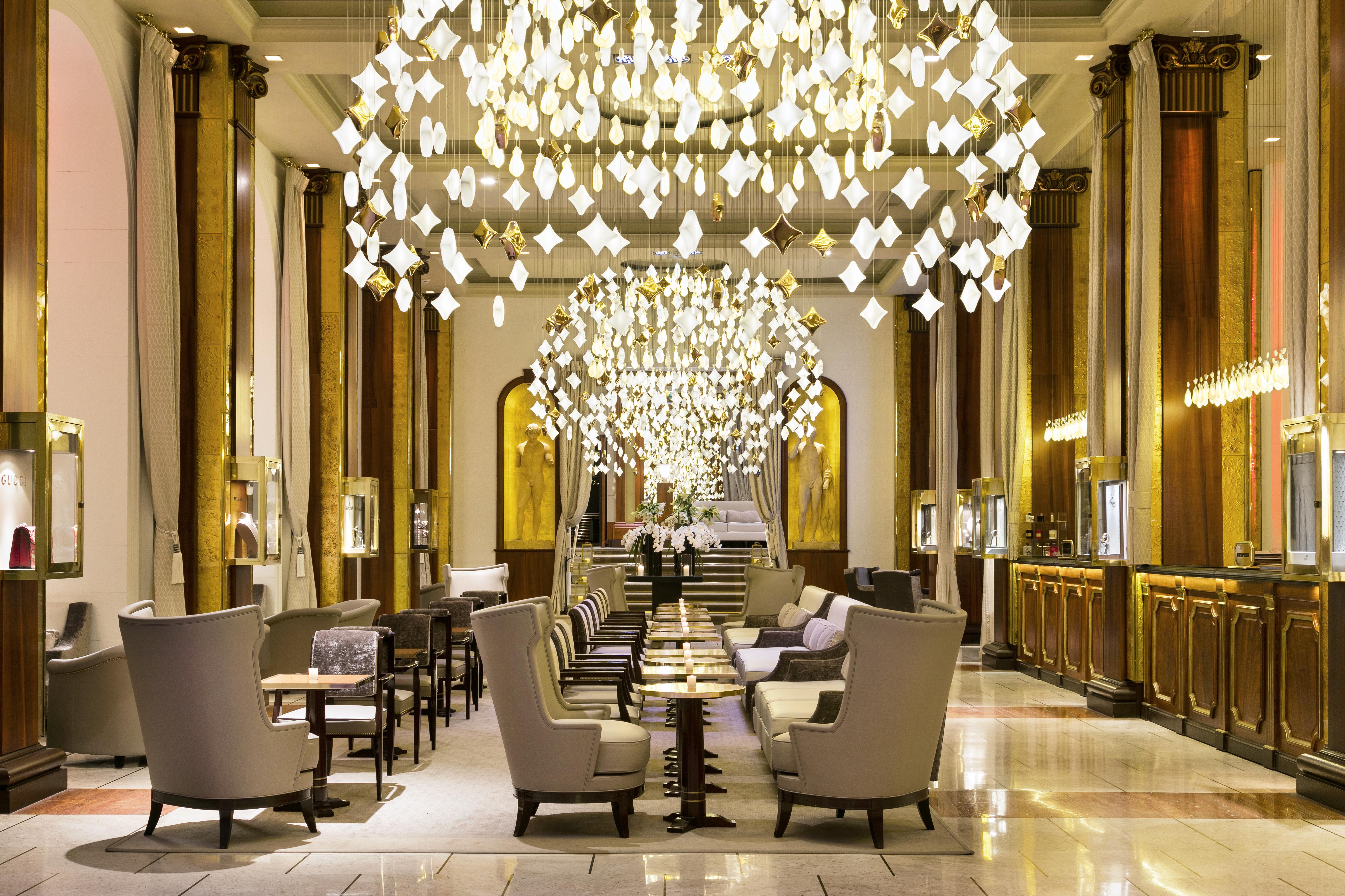 巴里埃酒店（Hotel Barrier Le Majestic）