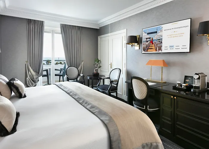 Hôtel Barrière Le Majestic Cannes